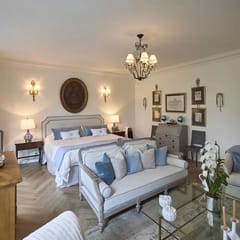 Oniria | Rosaleda · Chauffeur, Chef & Forest Views