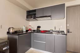 1BR  Free parking, jacuzzi & rooftop  Oniria - Image 4