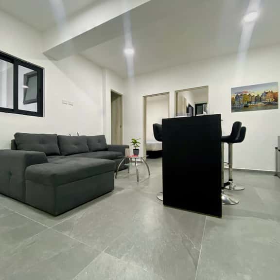 2BR Steps from Chapultepec Park · Sleeps 7 - Image 1