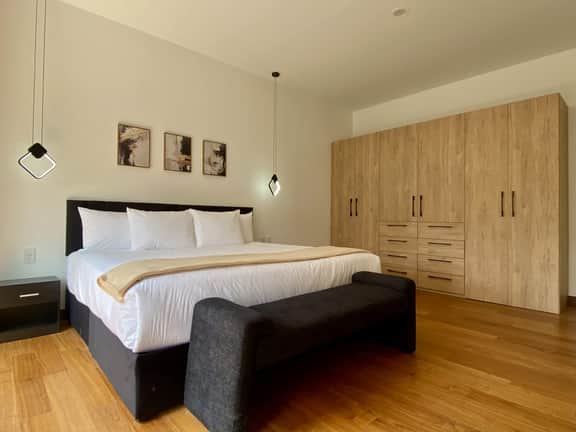 2BR w/ Rooftop & Free Parking in Roma-Juarez - Image 4