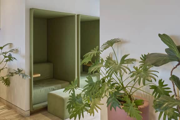 New studio · Free parking, gym & jacuzzi · Oniria - Image 4