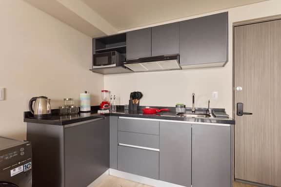 1BR  Free parking, jacuzzi & rooftop  Oniria - Image 4